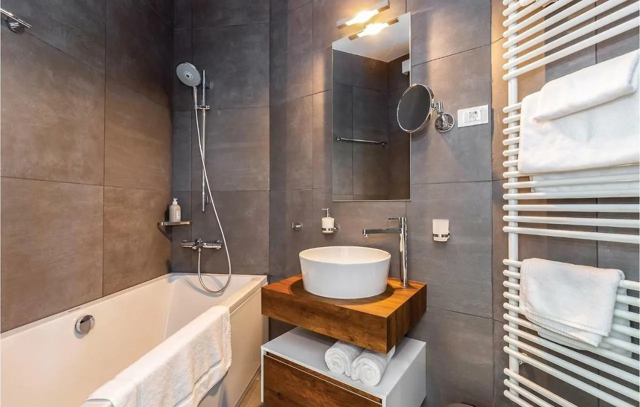 Four-Bedroom Holiday Home In Veprinac 0*,  Croazia